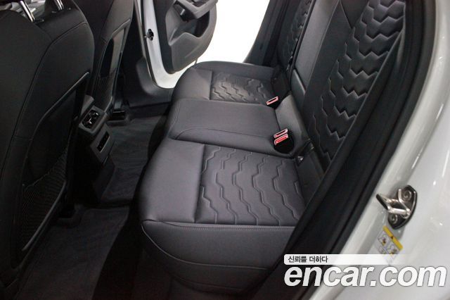 Audi A6 e-tron Performance S line 2025 — фото 20