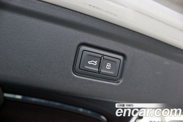 Audi A6 e-tron Performance S line 2025 — фото 23
