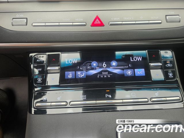 Hyundai Grandeur (IG) 3.0 LPi (Taxi) Deluxe 2022 — фото 18
