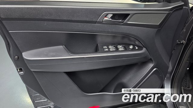 KG Mobility (SsangYong) Rexton Sports Diesel 2.2 2WD Prestige 2021 — фото 24