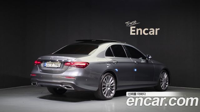 Mercedes-Benz E-Class (W213) E350 4MATIC AMG Line 2022 — фото 2