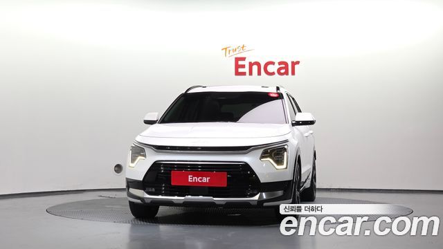 Kia Niro Signature 2022 — фото 3