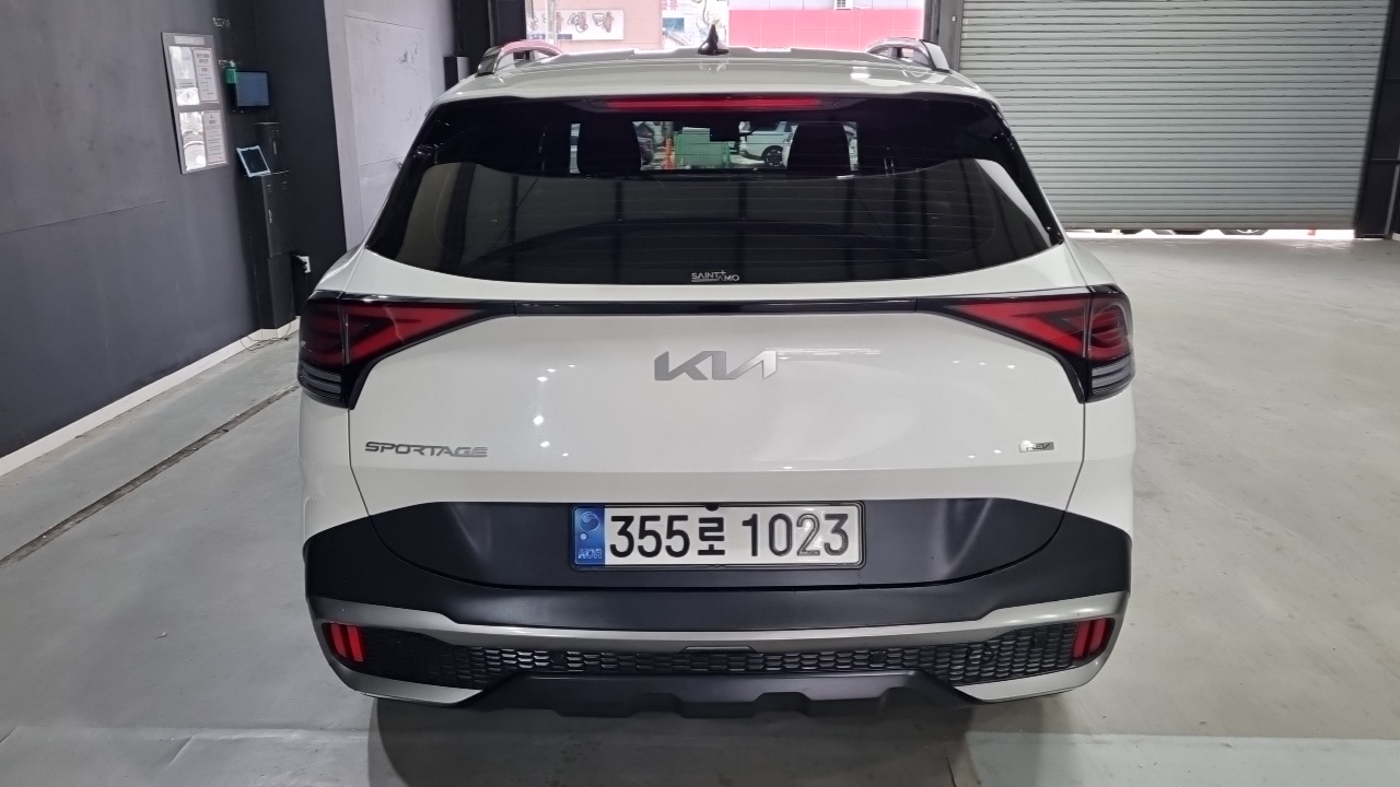 Kia Sportage Hybrid (V) Signature Gravity 4WD 2023 — фото 4