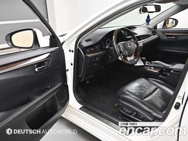 Lexus ES350 Supreme XV60 2013 — фото 15