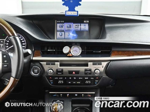 Lexus ES350 Supreme XV60 2013 — фото 18