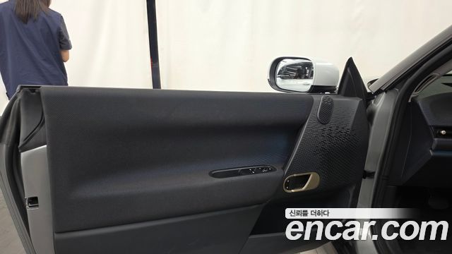 MINI Cooper Electric (IV) SE Classic 2024 — фото 30