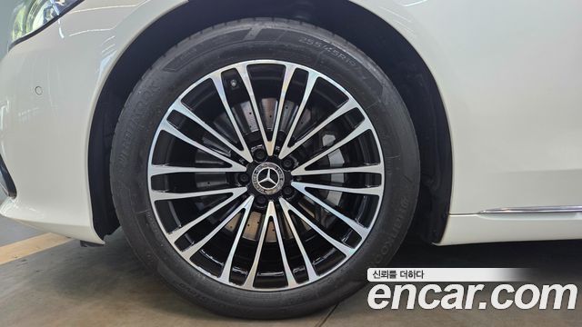 Mercedes-Benz S-Class (W223) S350 d 2022 — фото 5