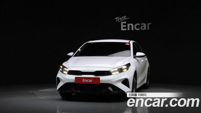 Kia K3 (II) 1.6 Prestige 2022 — фото 3