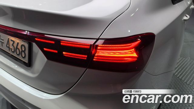 Kia K3 (II) 1.6 Prestige 2022 — фото 29
