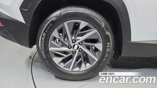 Hyundai Tucson (NX4) Gasoline 1.6 Turbo 2WD Premium 2023 — фото 21
