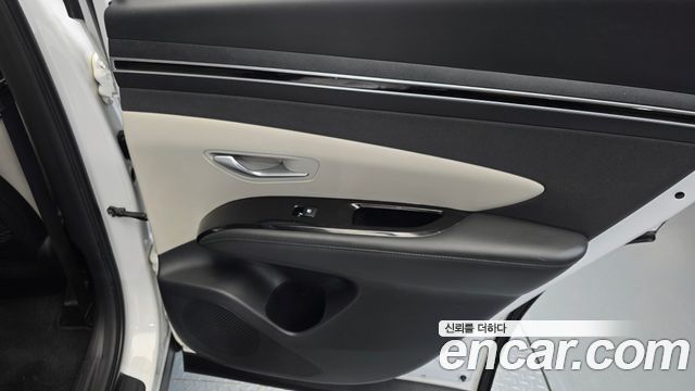 Hyundai Tucson (NX4) Gasoline 1.6 Turbo 2WD Premium 2023 — фото 25