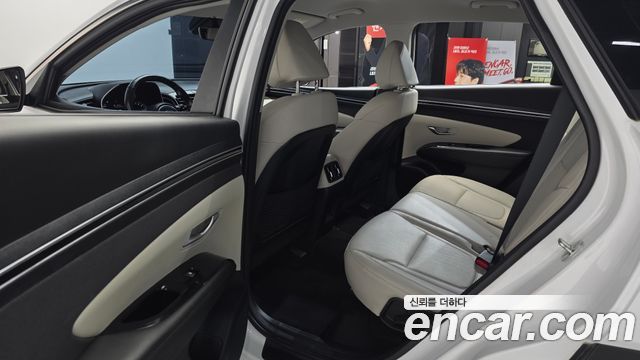 Hyundai Tucson (NX4) Gasoline 1.6 Turbo 2WD Premium 2023 — фото 26