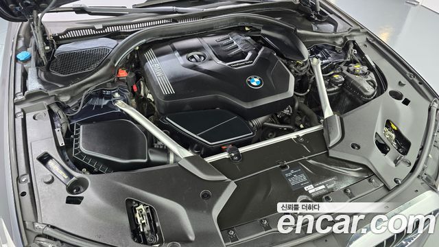 BMW 5 Series (G30) 520i Luxury 2020 — фото 6