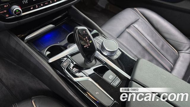 BMW 5 Series (G30) 520i Luxury 2020 — фото 9