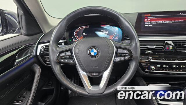 BMW 5 Series (G30) 520i Luxury 2020 — фото 13
