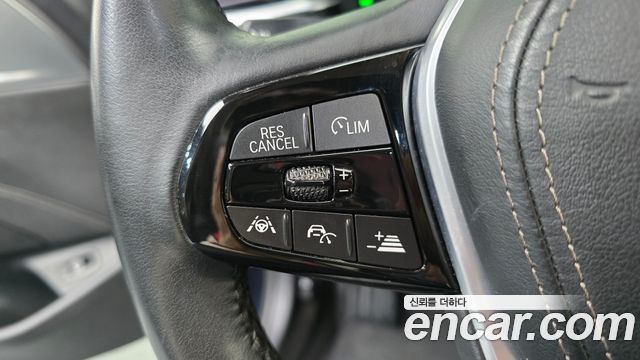 BMW 5 Series (G30) 520i Luxury 2020 — фото 16