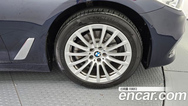 BMW 5 Series (G30) 520i Luxury 2020 — фото 21
