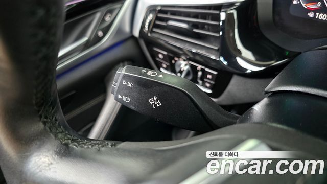 BMW 5 Series (G30) 520i Luxury 2020 — фото 28