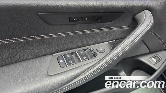 BMW 5 Series (G30) 520i Luxury 2020 — фото 30