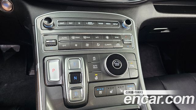 Hyundai Santa Fe Gasoline 2.5T 2WD Exclusive 2022 — фото 9