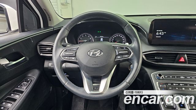 Hyundai Santa Fe Gasoline 2.5T 2WD Exclusive 2022 — фото 13