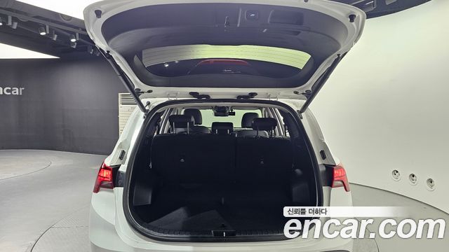 Hyundai Santa Fe Gasoline 2.5T 2WD Exclusive 2022 — фото 20