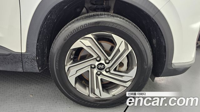 Hyundai Santa Fe Gasoline 2.5T 2WD Exclusive 2022 — фото 21