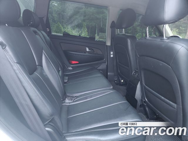 KG Mobility (SsangYong) Rexton W 2.0 4WD RX7 Luxury 2015 — фото 8