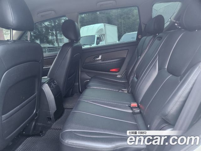 KG Mobility (SsangYong) Rexton W 2.0 4WD RX7 Luxury 2015 — фото 10