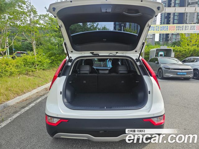 Kia Niro EV Air 2024 — фото 5