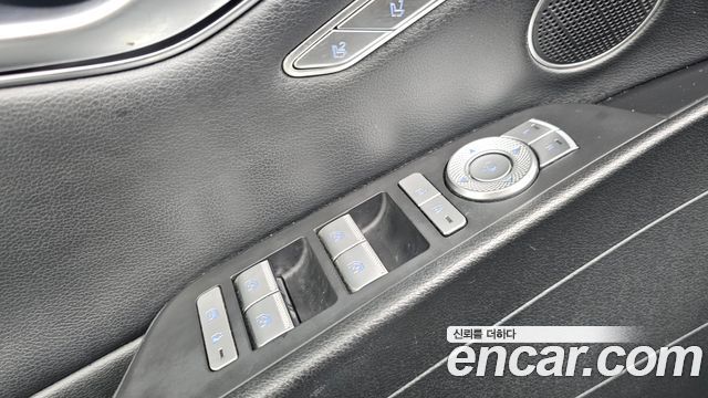 Genesis G80 (RG3) Gasoline 2.5 Turbo AWD 2022 — фото 37