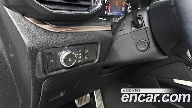 Ford Explorer (VI) 2.3 LimIted 4WD 2021 — фото 14