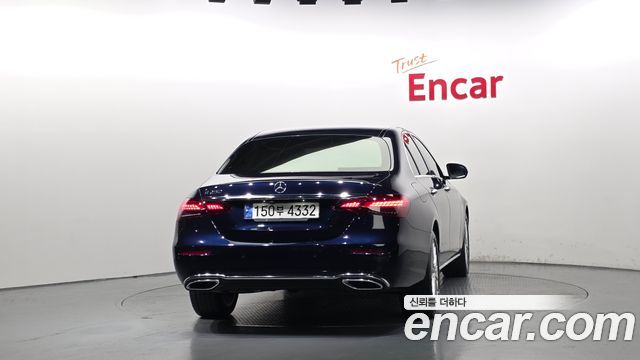Mercedes-Benz E-Class (W213) E250 Exclusive 2021 — фото 4
