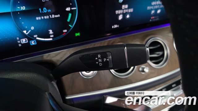 Mercedes-Benz E-Class (W213) E250 Exclusive 2021 — фото 9