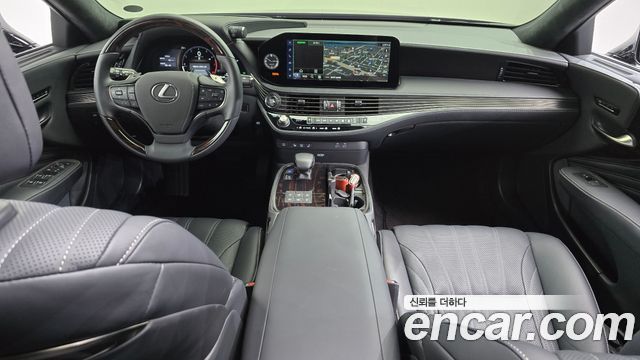 Lexus LS500 (V) 3.5 Luxury AWD 2024 — фото 7