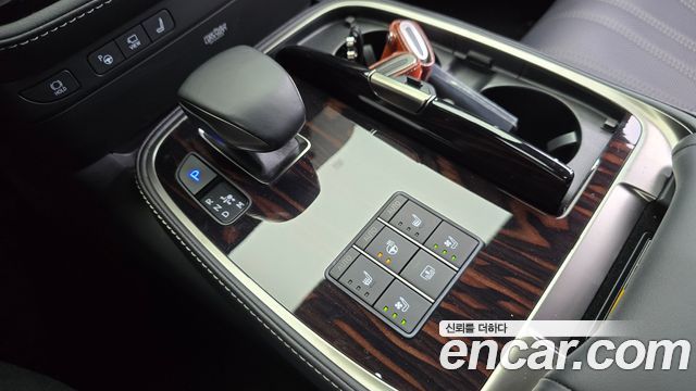 Lexus LS500 (V) 3.5 Luxury AWD 2024 — фото 9