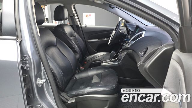 Chevrolet Amazing New Cruze 1.8 LT 2016 — фото 11