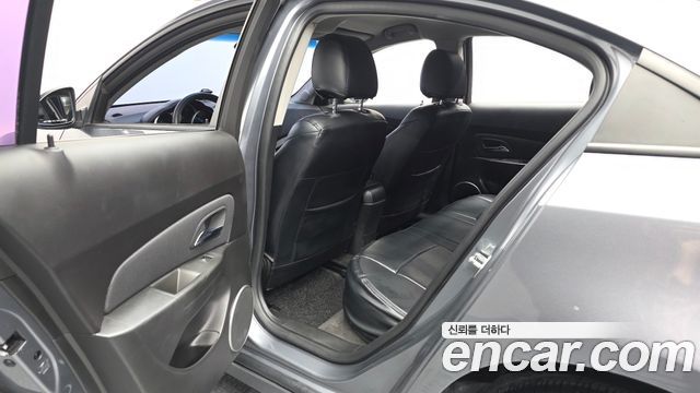 Chevrolet Amazing New Cruze 1.8 LT 2016 — фото 26
