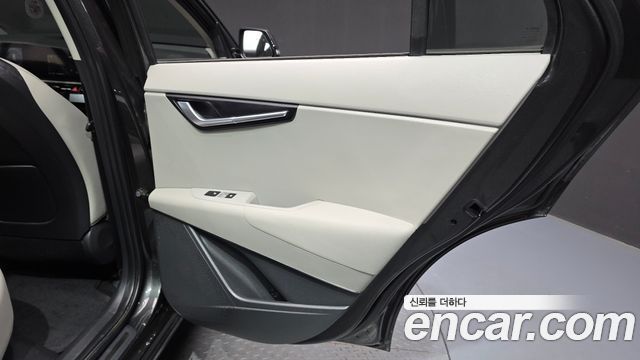 Kia Niro EV Earth 2024 — фото 25