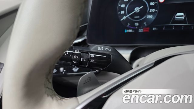 Kia Niro EV Earth 2024 — фото 30