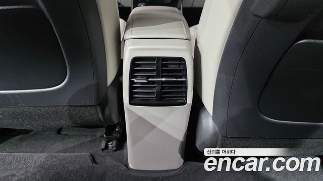 Kia Niro EV Earth 2024 — фото 34