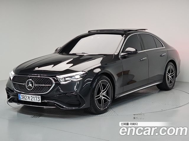 Mercedes-Benz E-Class (W214) E300 4MATIC AMG Line