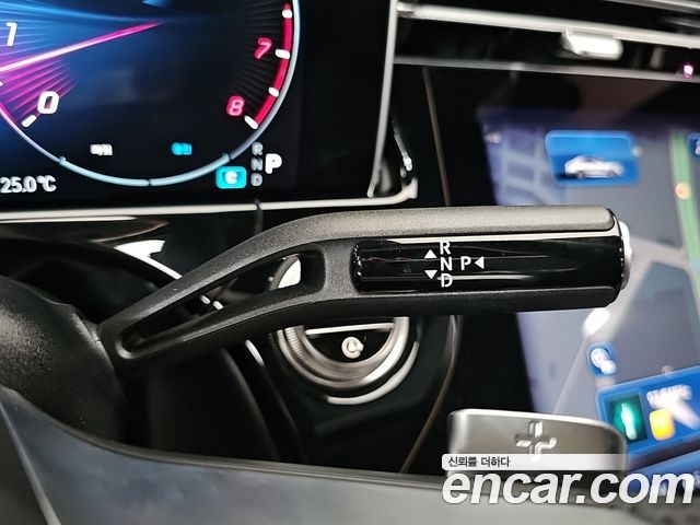 Mercedes-Benz E-Class (W214) E300 4MATIC AMG Line 2025 — фото 9