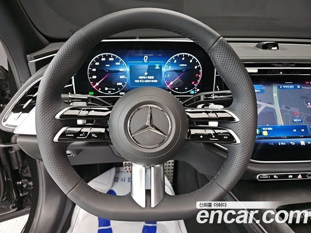 Mercedes-Benz E-Class (W214) E300 4MATIC AMG Line 2025 — фото 15