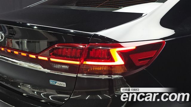 Kia K7 Premier Hybrid Signature 2020 — фото 23