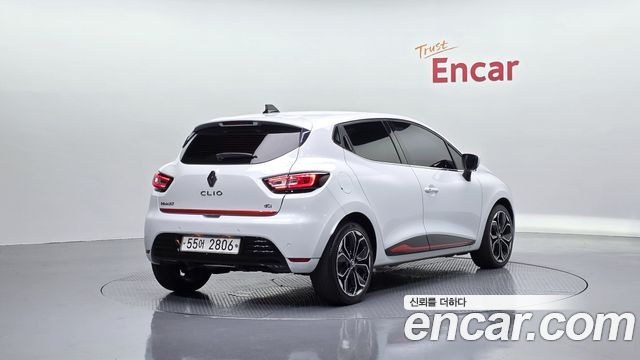 Renault Korea Clio Intens 2018 — фото 2