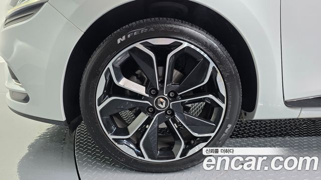 Renault Korea Clio Intens 2018 — фото 5