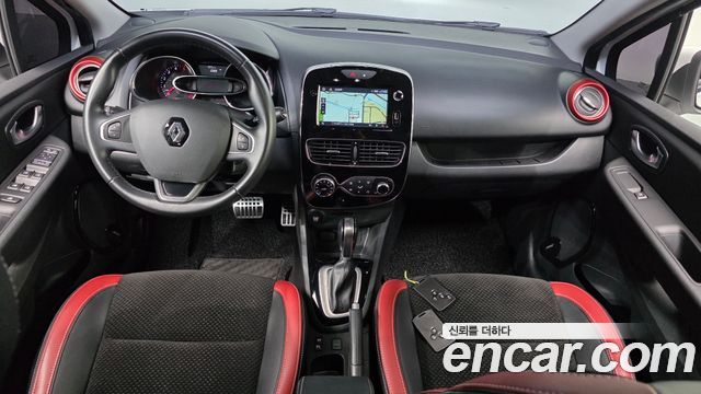Renault Korea Clio Intens 2018 — фото 7
