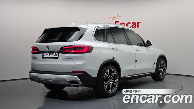 BMW X5 (G05) xDrive 40i xLine 2021 — фото 2