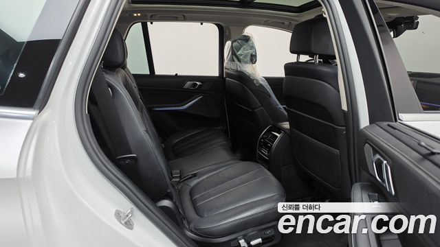 BMW X5 (G05) xDrive 40i xLine 2021 — фото 11